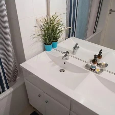 Charming Apartment Close To The Garonne River * 보르도